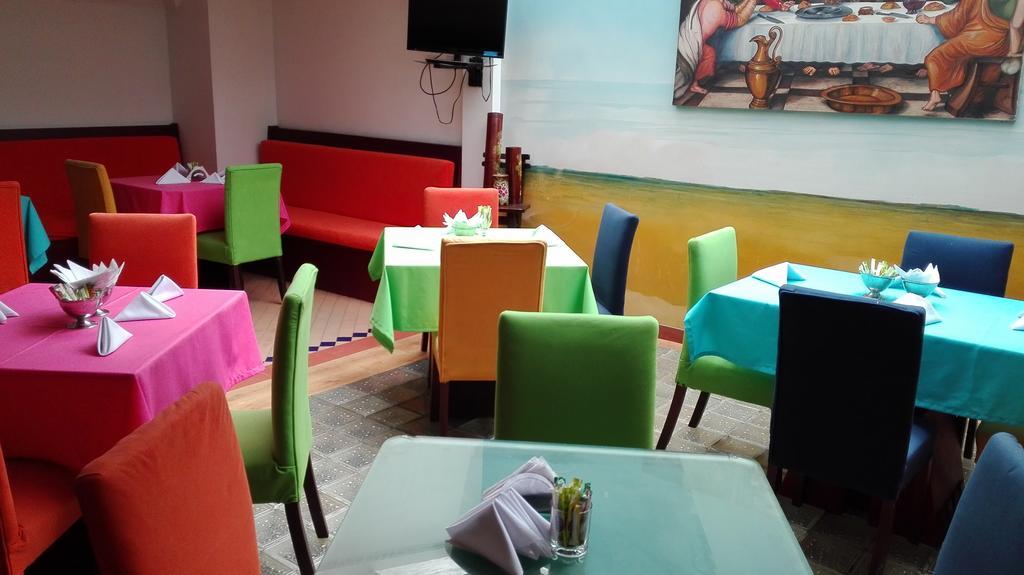 Hotel Cafe Real Armenia Kültér fotó